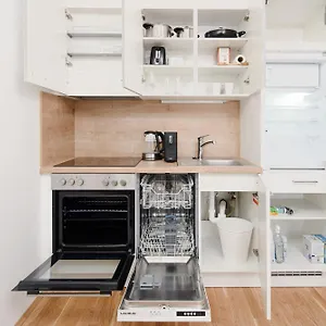 Whats-App Self-Check-In - Apartment Am Hauptbahnhof Apartment